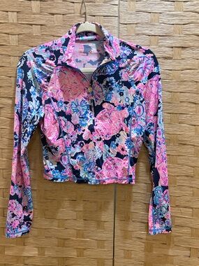 Lilly Pulizer Luxletic Pullover Cropped Black w/Floral Knit Shirt 1/4 Zip Size S